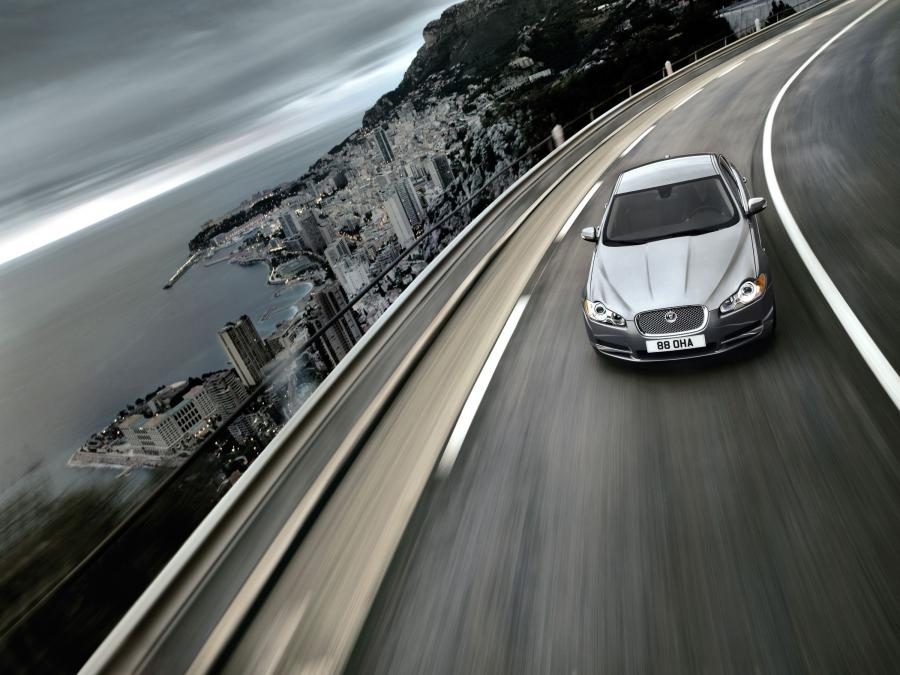  Jaguar XF 2008 года  (фото 85 из 175)